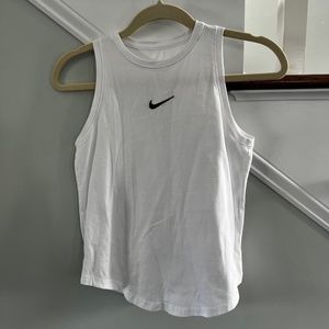 Nike Tank Top Girl's Size Large.